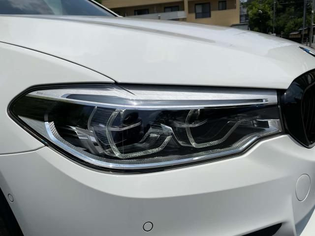 BMW BMW 5series sedan 2020