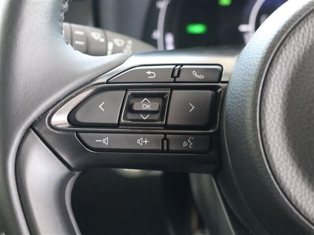 TOYOTA SIENTA HYBRID 2023