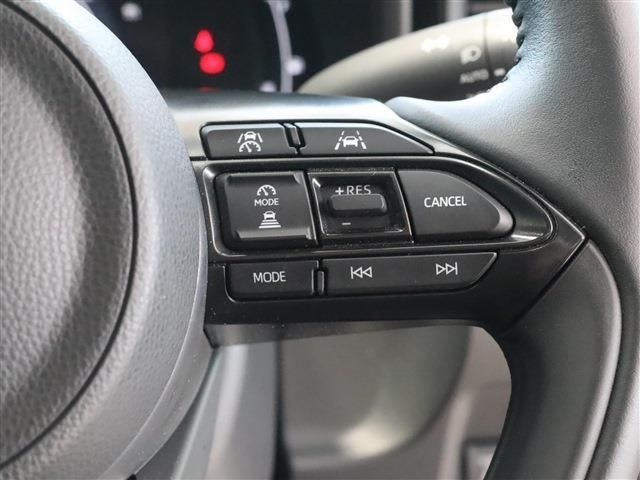 TOYOTA SIENTA HYBRID 2023