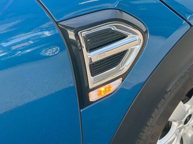 BMW BMW MINI COOPER D CROSSOVER 2019