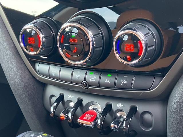 BMW BMW MINI COOPER D CROSSOVER 2019