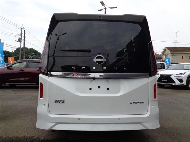 NISSAN SERENA  WG 2023