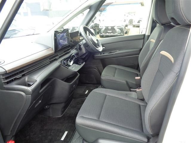 NISSAN SERENA  WG 2023