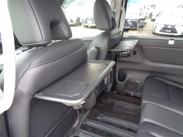 NISSAN SERENA  WG 2023