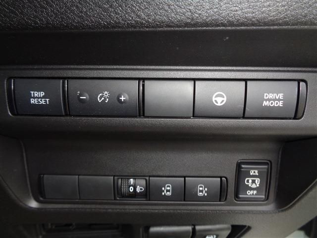 NISSAN SERENA  WG 2023