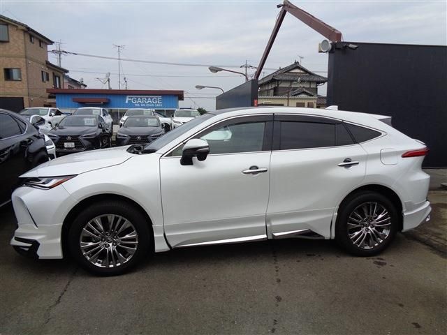 TOYOTA HARRIER HYBRID 2023