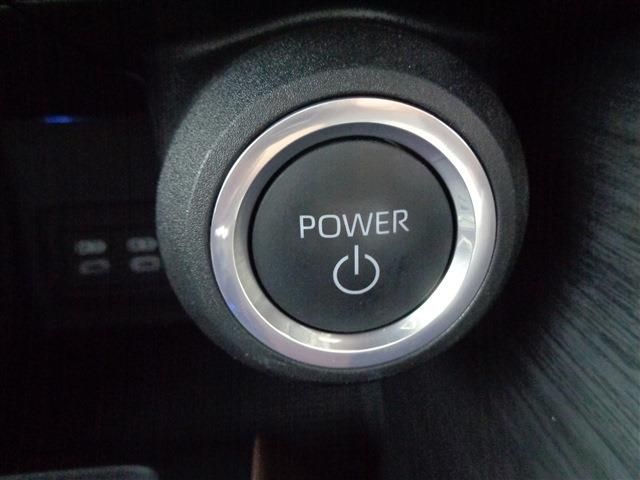 TOYOTA HARRIER HYBRID 2023