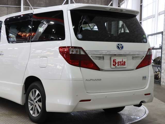TOYOTA ALPHARD hybrid 4WD 2012