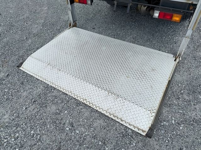 MITSUBISHI CANTER 2020