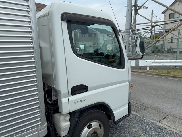 MITSUBISHI CANTER 2020