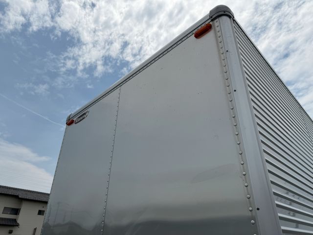 MITSUBISHI CANTER 2020