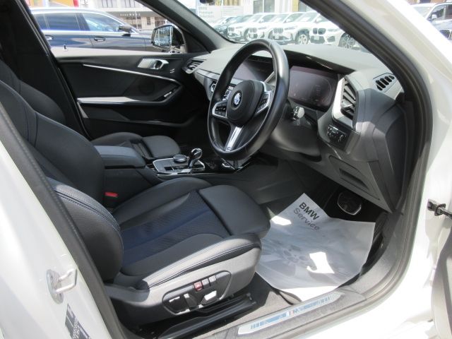 BMW BMW 1series 2022