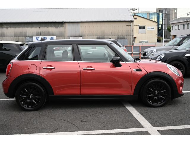 BMW MINI COOPER 5DOOR 2020