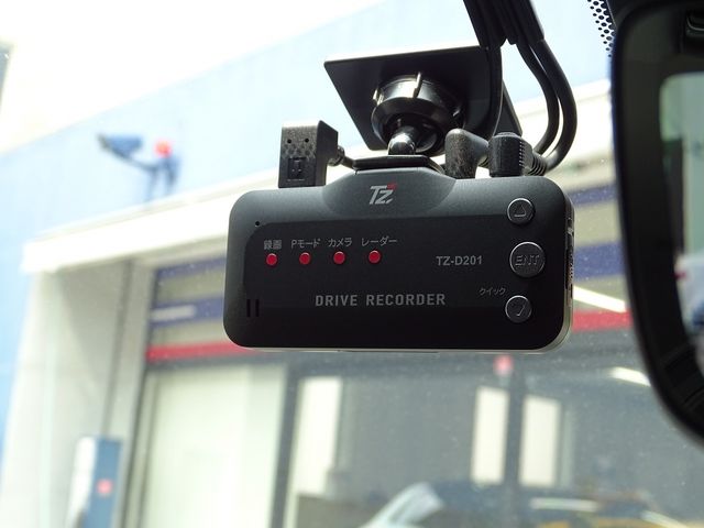 TOYOTA LEXUS RZ450e 2023