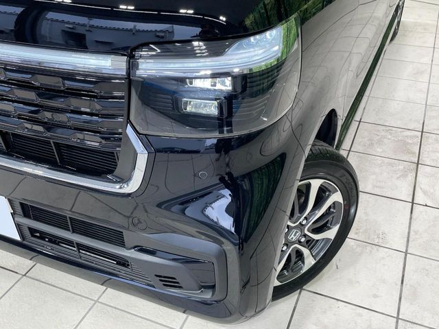 HONDA N BOX CUSTOM 2025