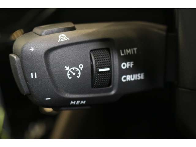 PEUGEOT PEUGEOT 208 2024