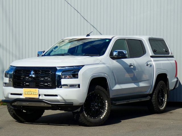 MITSUBISHI TRITON 2024