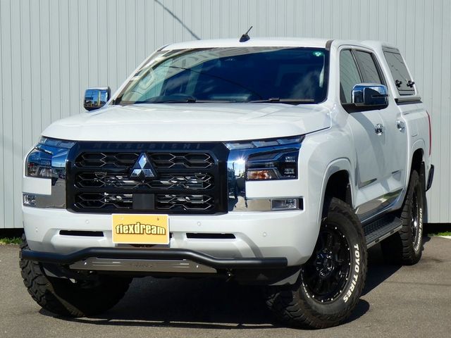 MITSUBISHI TRITON 2024