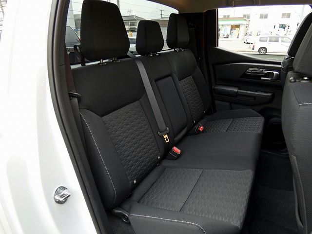 MITSUBISHI TRITON 2024