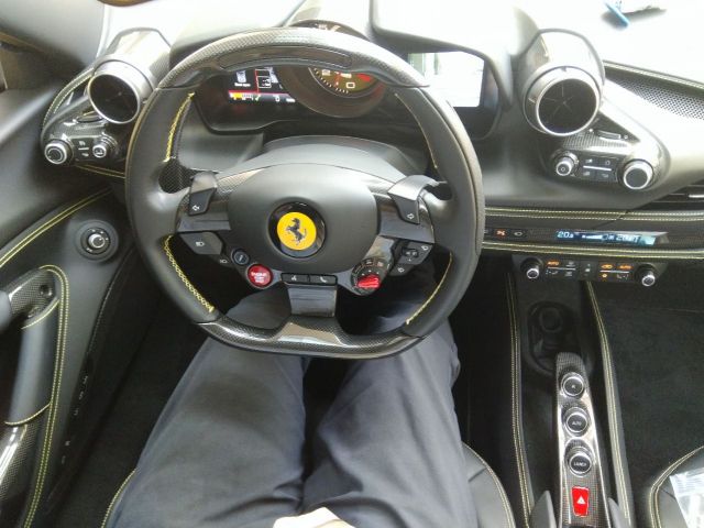FERRARI FERRARI F8 Spider 2021