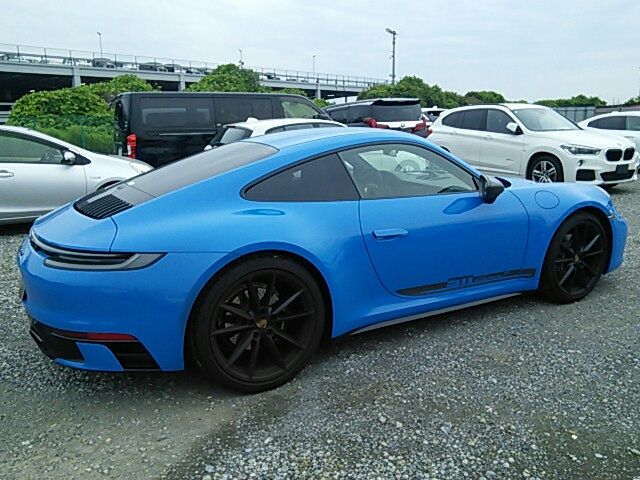 PORSCHE PORSCHE 911 2024