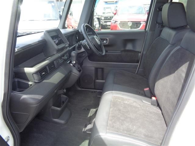 HONDA N BOX CUSTOM 2023