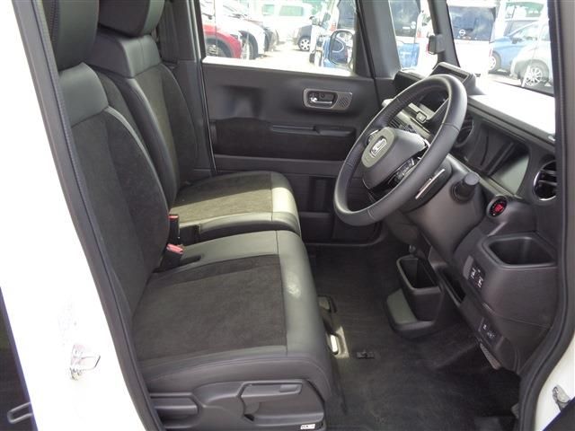 HONDA N BOX CUSTOM 2023