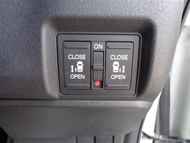 HONDA N BOX CUSTOM 2023