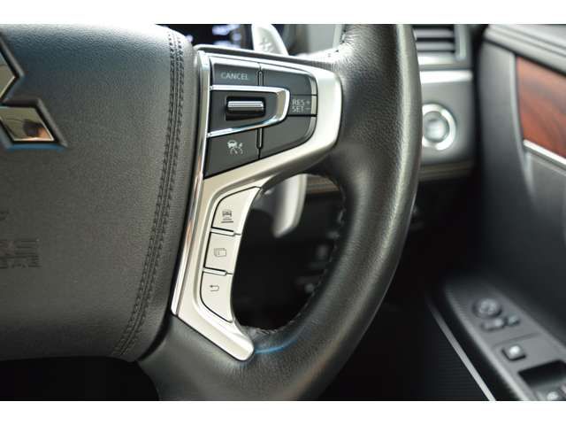 MITSUBISHI DELICA D:5 4WD 2023