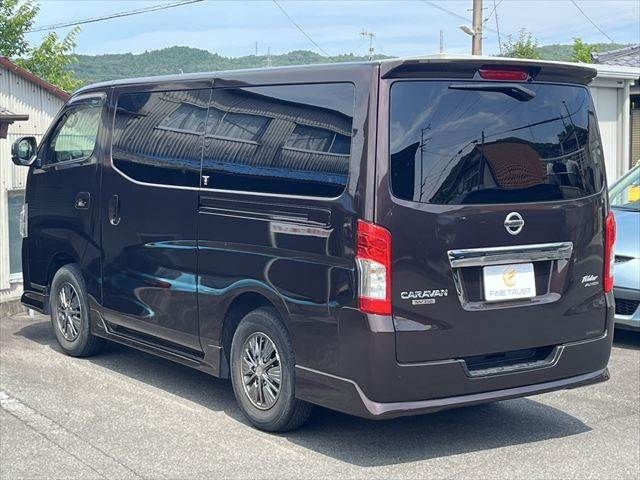 NISSAN NV350 CARAVAN 2021