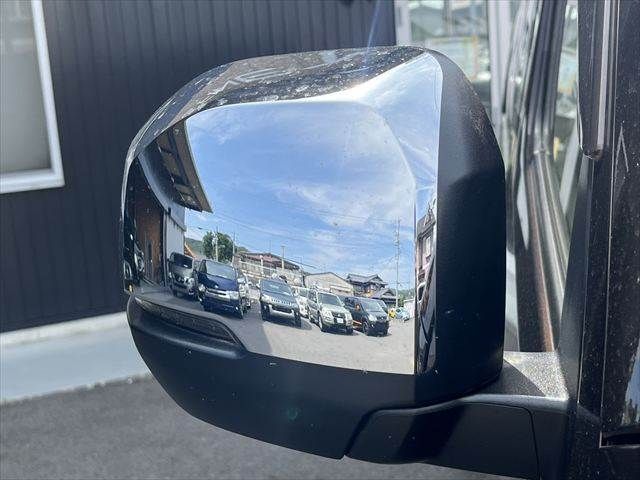 NISSAN NV350 CARAVAN 2021