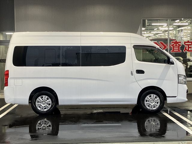 NISSAN NV350 CARAVAN 4WD 2017