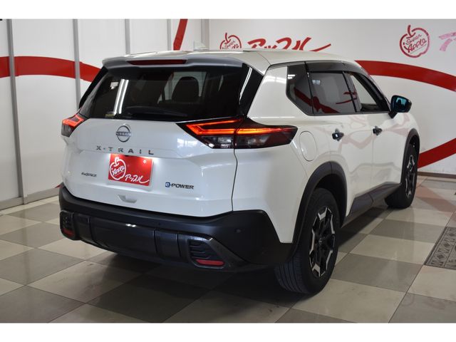 NISSAN X-TRAIL HYBRID 4WD 2023