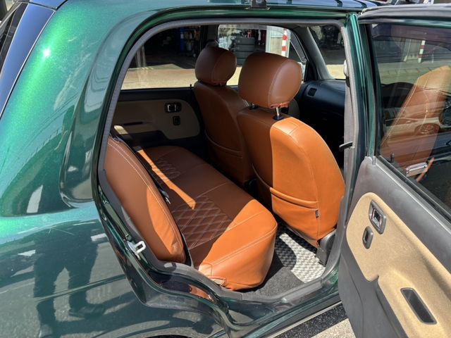 DAIHATSU MIRA GINO 2002