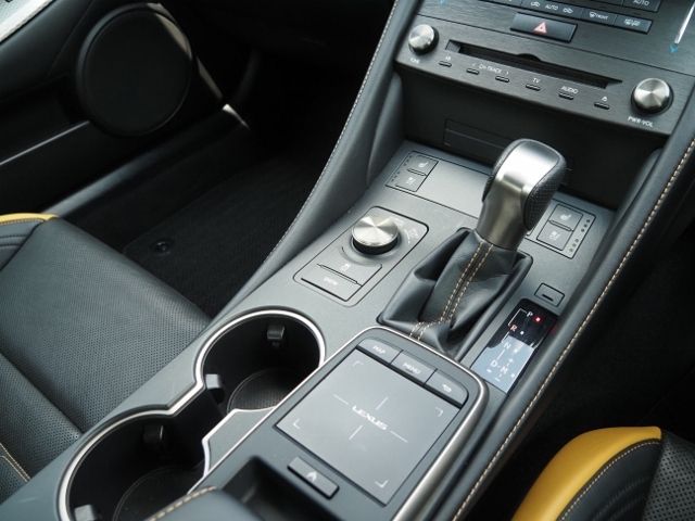 TOYOTA LEXUS RC350 2019