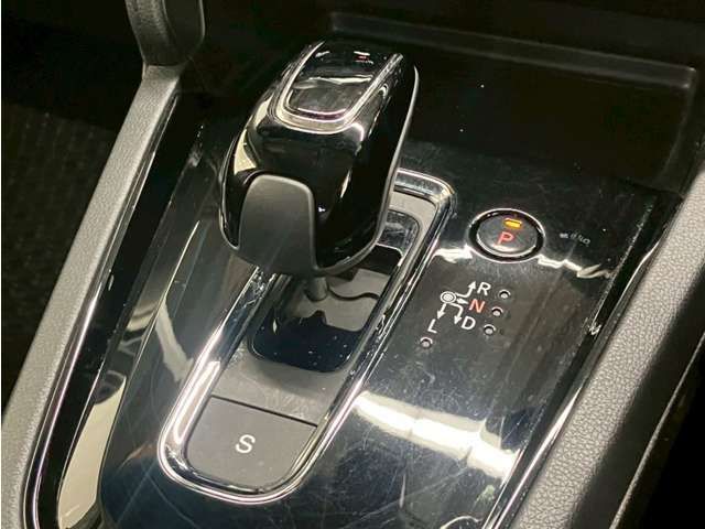 HONDA SHUTTLE HYBRID 2020