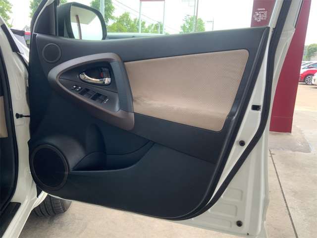 TOYOTA VANGUARD 4WD 2011