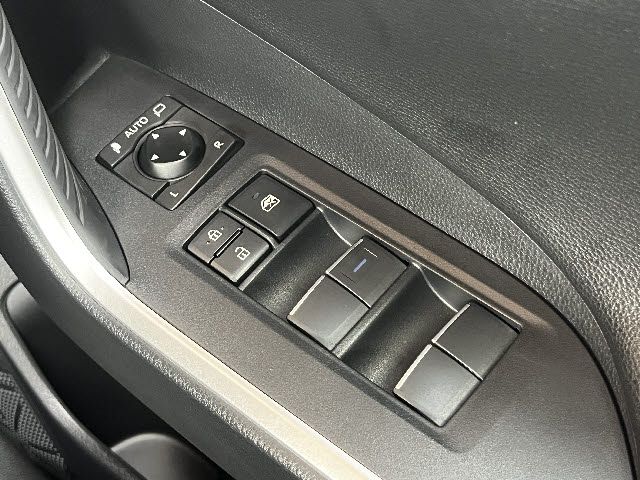 TOYOTA RAV4 4WD 2021