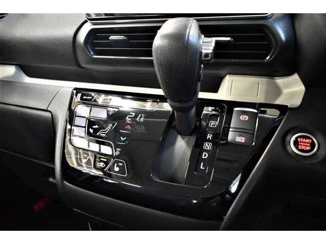 MITSUBISHI DELICA MINI 2024