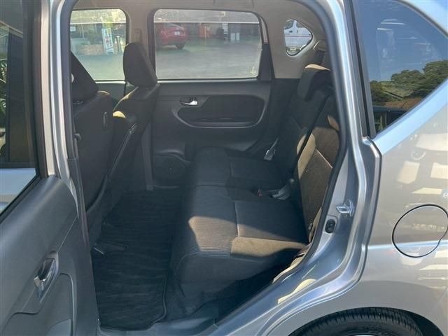 DAIHATSU MOVE CUSTOM 2017