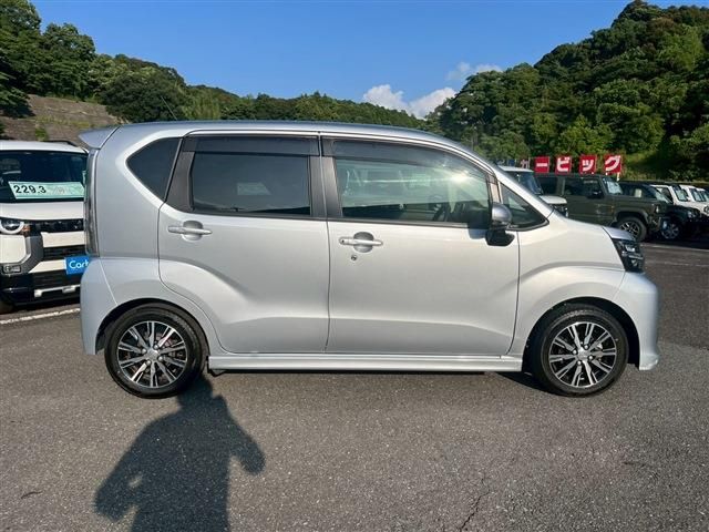 DAIHATSU MOVE CUSTOM 2017