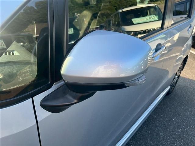 DAIHATSU MOVE CUSTOM 2017