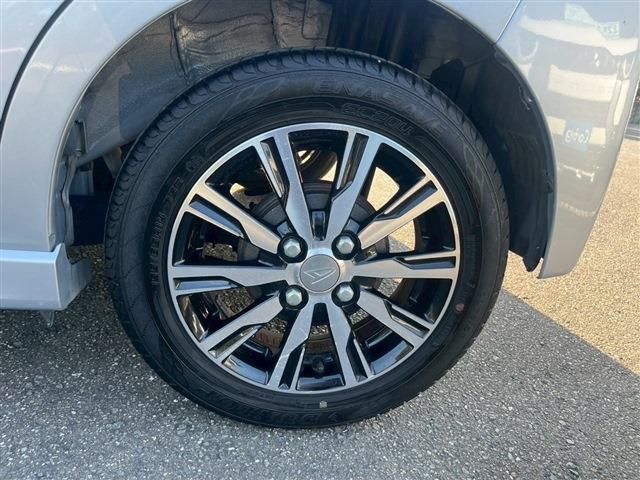 DAIHATSU MOVE CUSTOM 2017