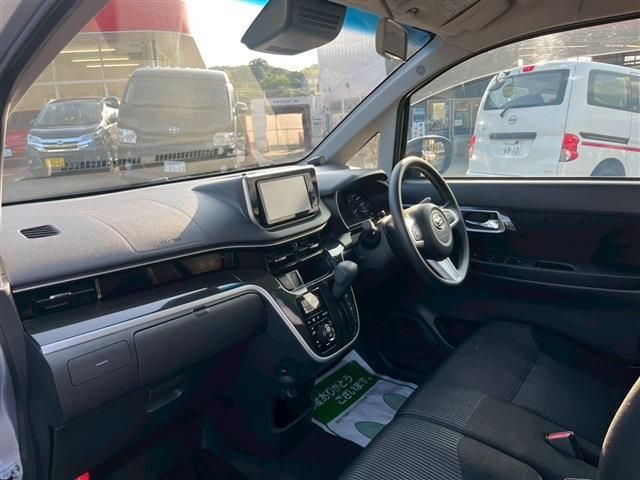 DAIHATSU MOVE CUSTOM 2017