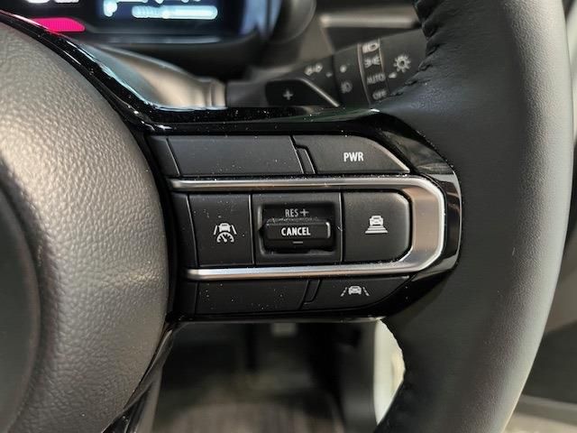 SUZUKI Spacia custom 4WD 2024