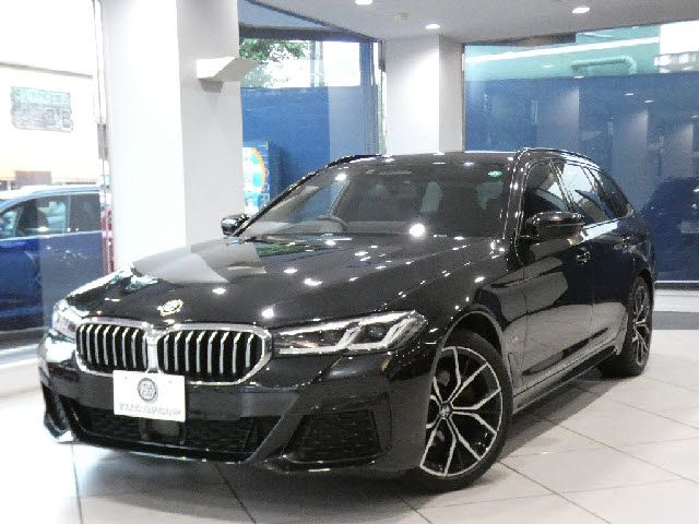 BMW BMW 5series TOURING 2022