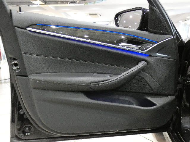 BMW BMW 5series TOURING 2022