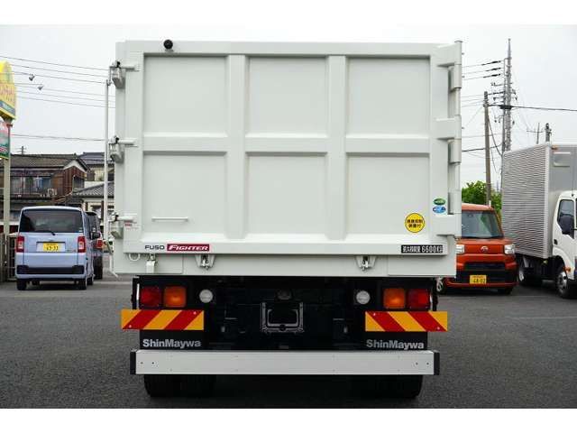 MITSUBISHI FUSOU FIGHTER 2024