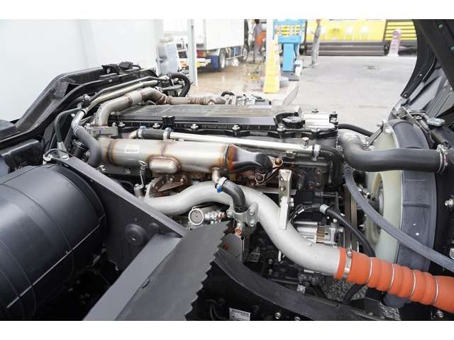 MITSUBISHI FUSOU FIGHTER 2024