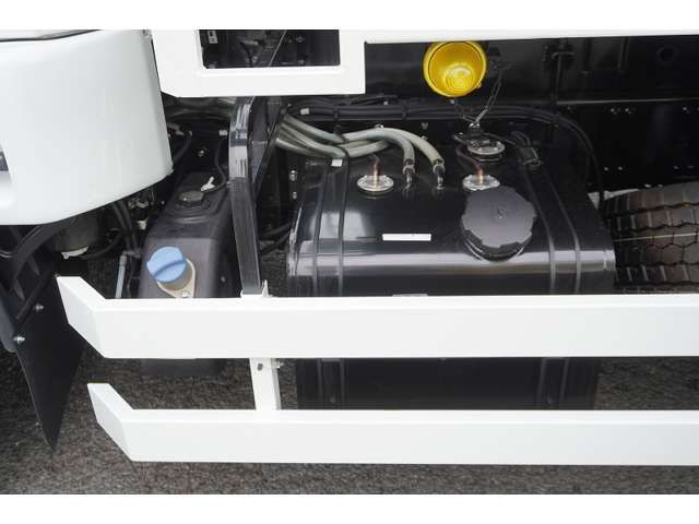 MITSUBISHI FUSOU FIGHTER 2024